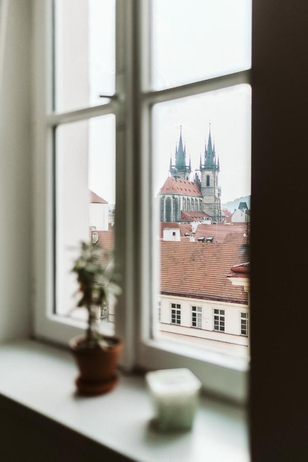 Lil Apartment With Tyn Cathedral View, Parking & Ac Prague Exterior photo